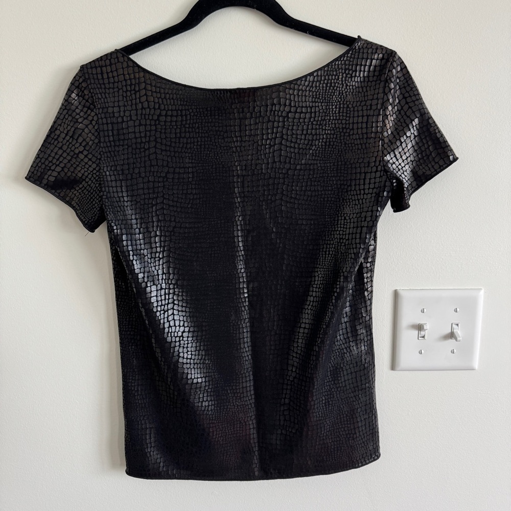 Armani Collezioni Women’s Top - Picture 4 of 4